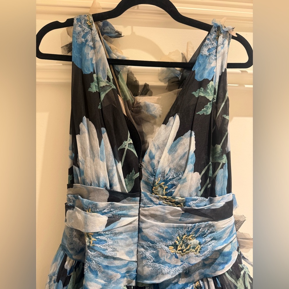 MARCHESA COUTURE- Blue Floral Tiered V-Neck Evening Dress - Picture 5 of 9